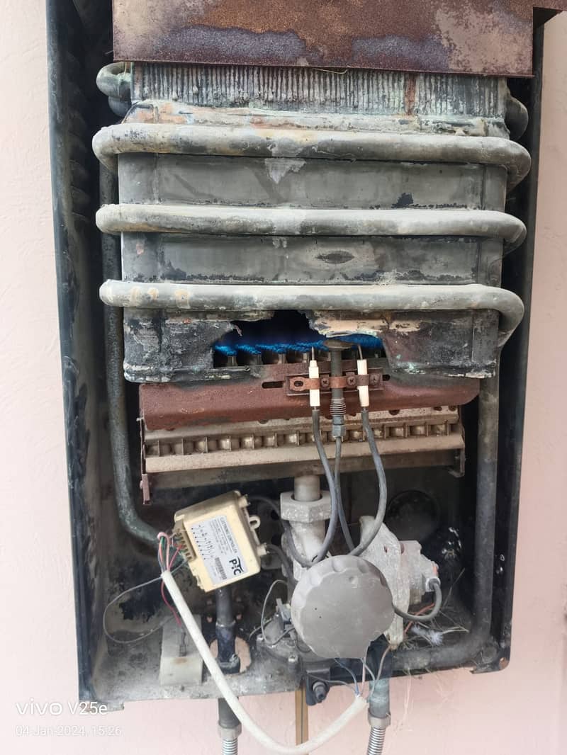 Pipe Installation Services, Plumber Services, Leak Detection Services 2