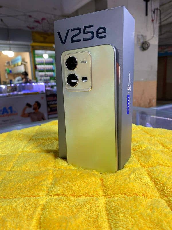 Vivo V25E 8gb +8Gb 128Gb 3