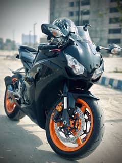 Honda cbr 1000rr