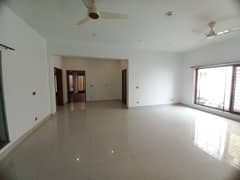 1 Kanal Neat And Clean Upper Portion For Rent (Original Pic'S Attached)