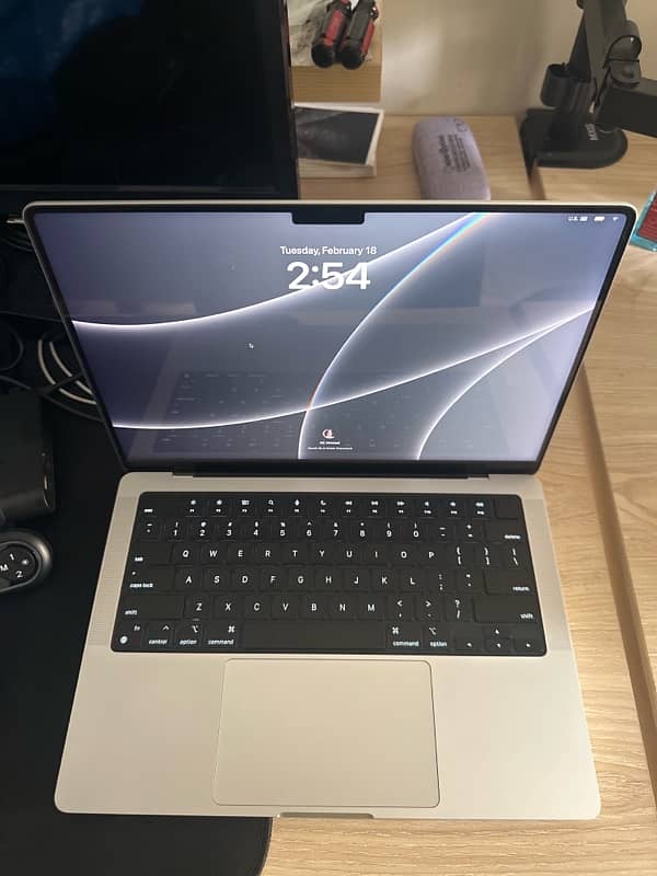 Macbook pro M3 Pro 14 inches 2