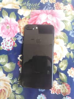 Apple iPhone 7 Plus 32gb with box