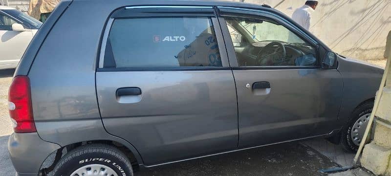 Suzuki Alto 2012 3