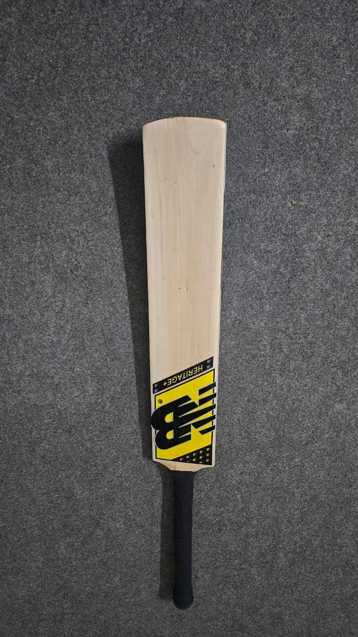 SS/MB/SF Professional Cricket Bat 9