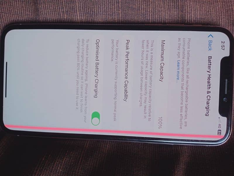 iPhone X 64GB Complete Box Face I'd True Tone 100% OK 4