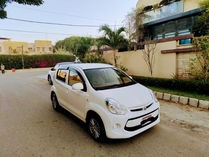 TOYOTA PASSO 1.0cc (XL PACKAGE) MODEL 2015 REG. 2018 ORIGINAL WHITE CLR 0