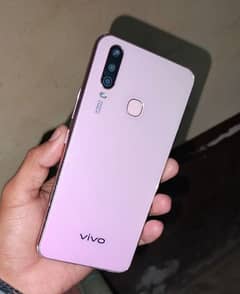 VivO Y17 256 GB