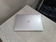 Dell xps 13 9370 core i7 8th gen quadcore 13.3 4k ips borderless touch