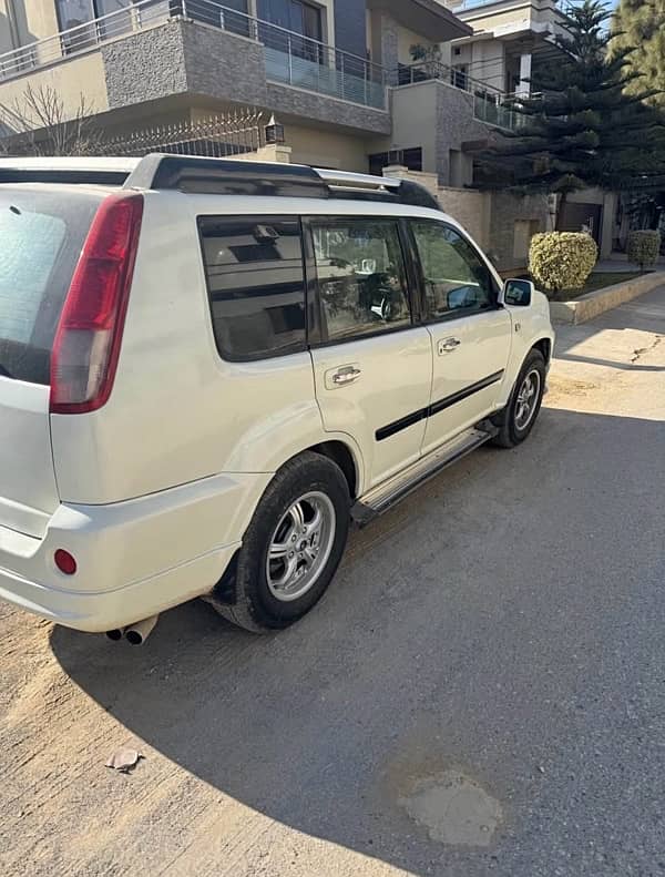 Nissan X Trail 2005 9