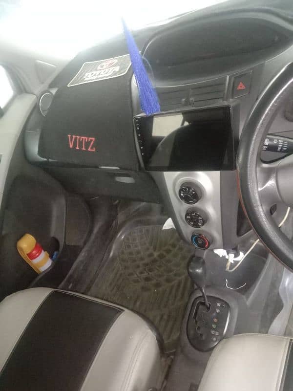 Toyota Vitz 2008 3