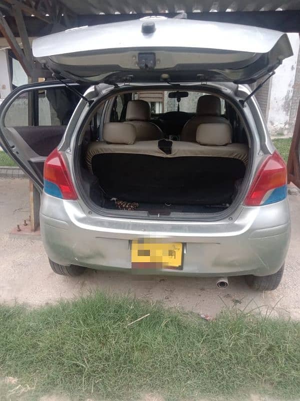 Toyota Vitz 2008 6