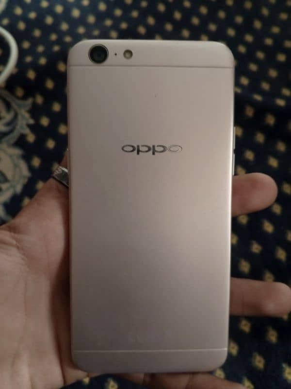 oppoA57 new condition 10/9 ram6rom128 mobile ok shah sikender road pso 5