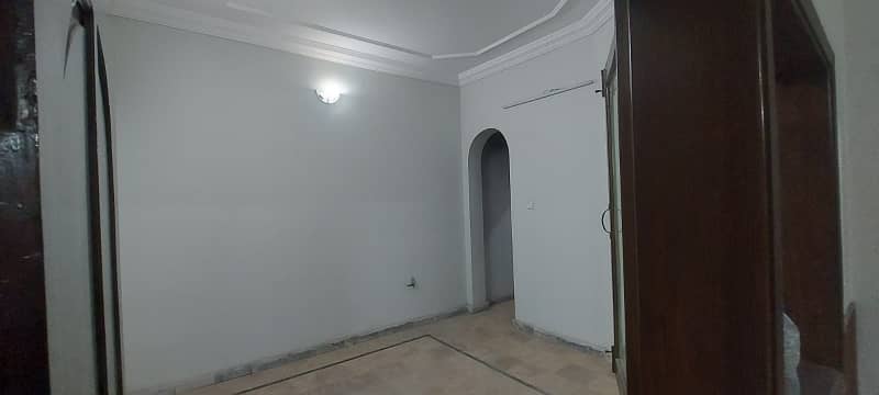 Prime Location Arbab Sabz Ali Khan Town House Sized 5 Marla Is Available 2