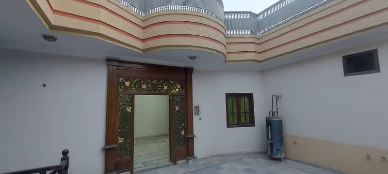 Prime Location Arbab Sabz Ali Khan Town House Sized 5 Marla Is Available 10