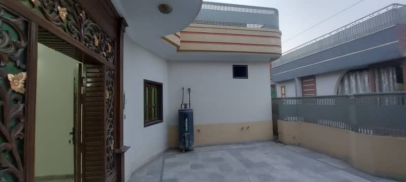 Prime Location Arbab Sabz Ali Khan Town House Sized 5 Marla Is Available 11