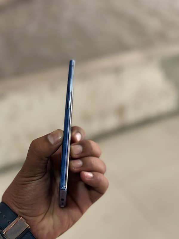 note 10 plus 3