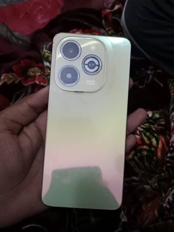 Infinix smart 8 plus 0