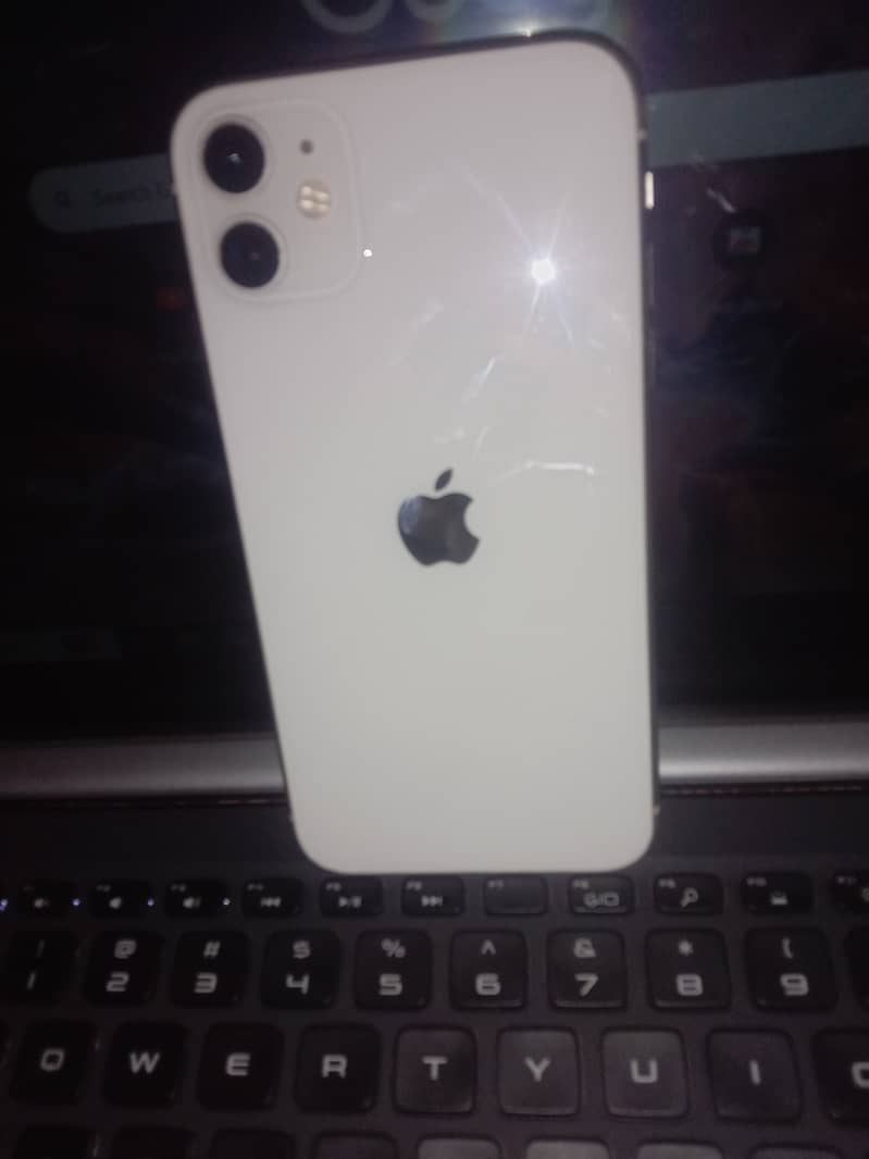 Apple iPhone 11 5