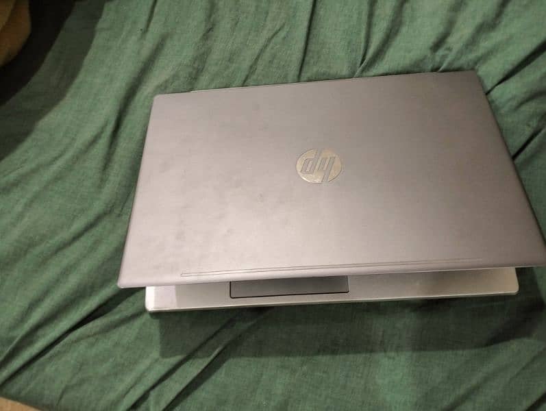 HP Pavilion 15 Core I5 8 generation 1