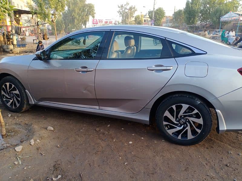 Honda Civic Oriel 2019. Good condition 5