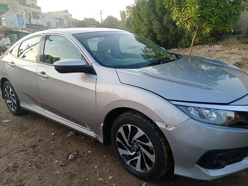 Honda Civic Oriel 2019. Good condition 6