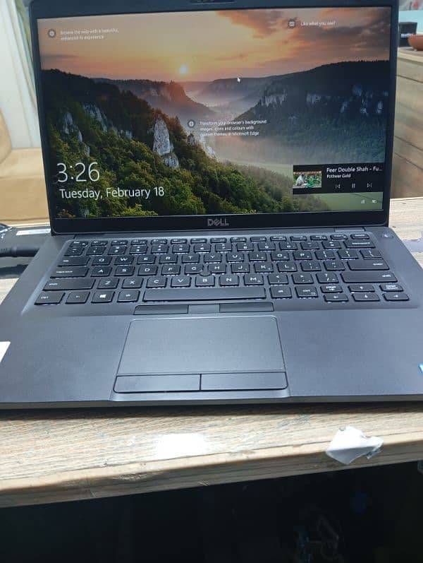 Dell latitude 5400 i7 / 8gen 8gb ram 256 SSD nvme 0