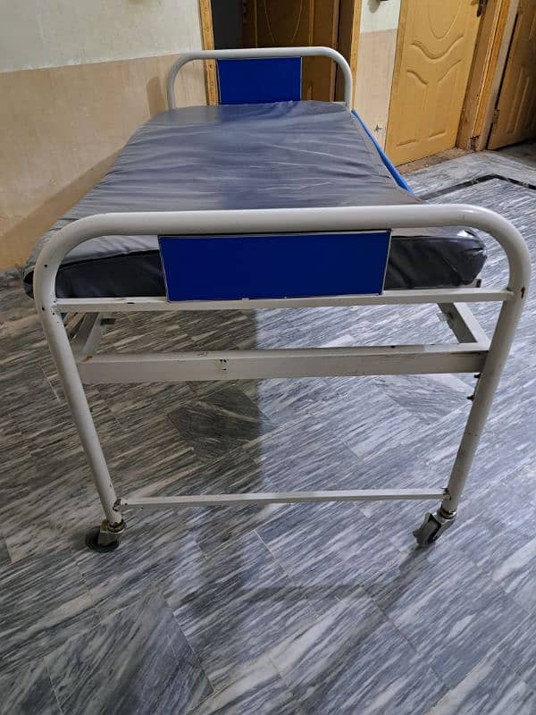 Patients Bed 4