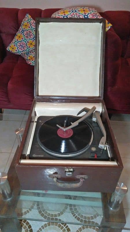 Garad company gramophone vintage 7