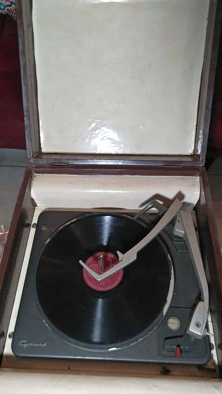 Garad company gramophone vintage 10