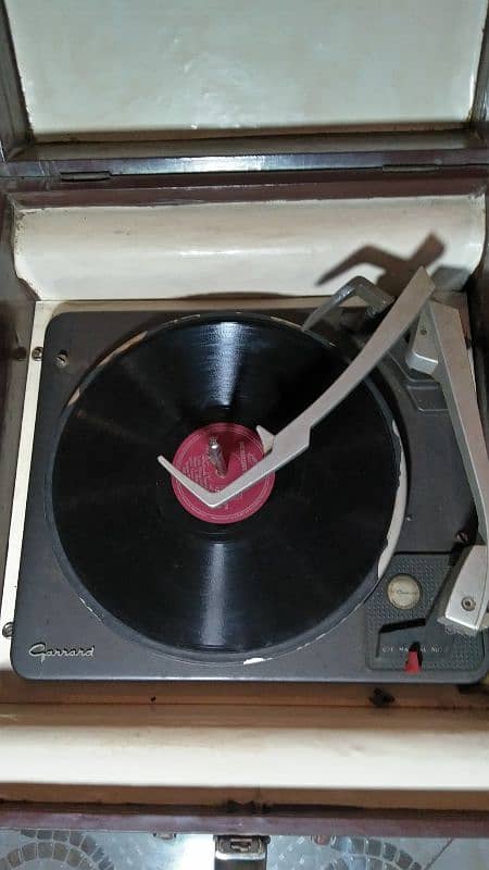 Garad company gramophone vintage 15