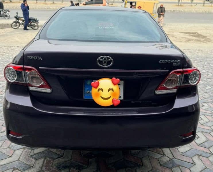 Toyota Corolla GLI 2013 1