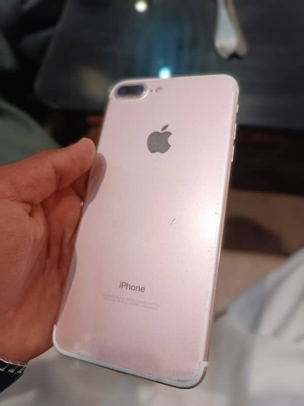 Iphone 7plus 128 GB Non pta With box 10/8 condition 1