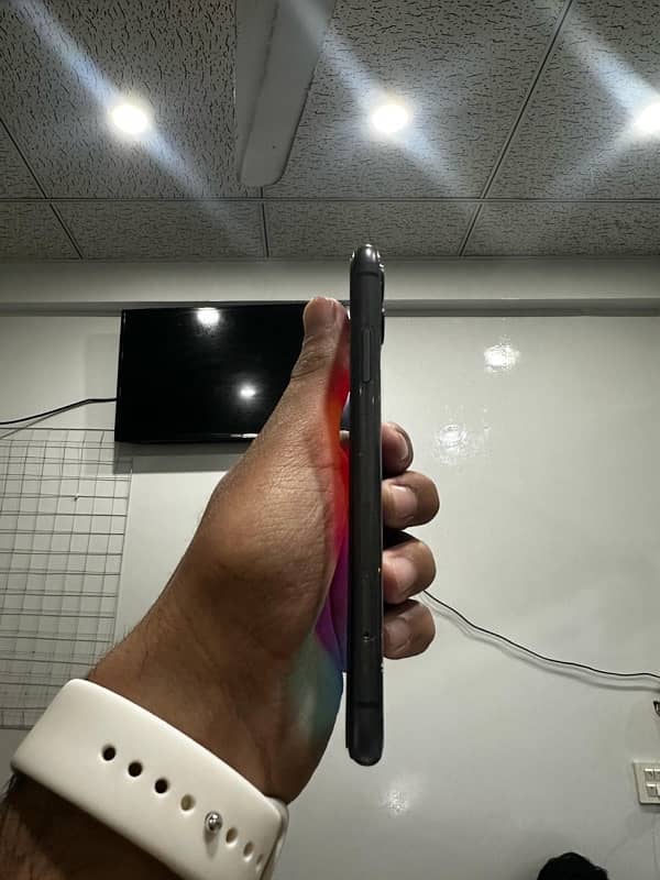 iPhone 11 exchange possible with iphone 13/14 7