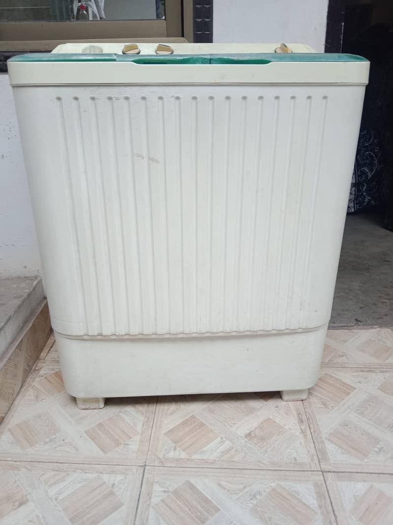 Washing Machine  HAIER 1