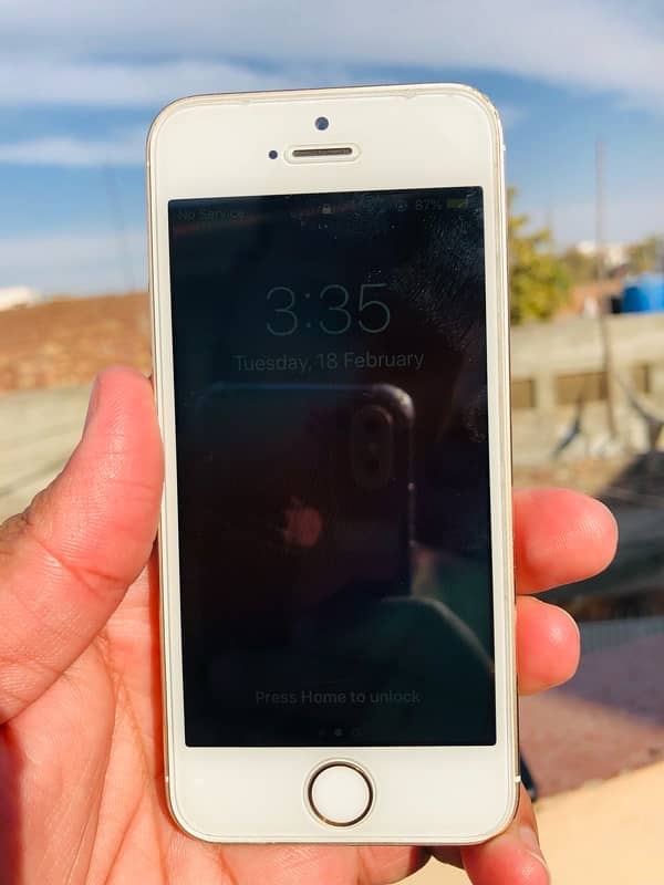 iPhone 5s 16gb non PTA 2