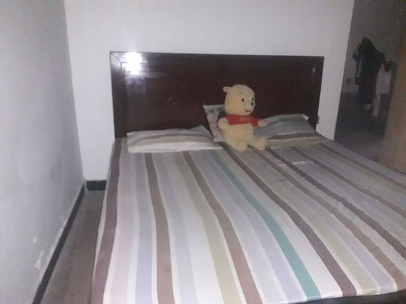 bed set for urgent sale 0