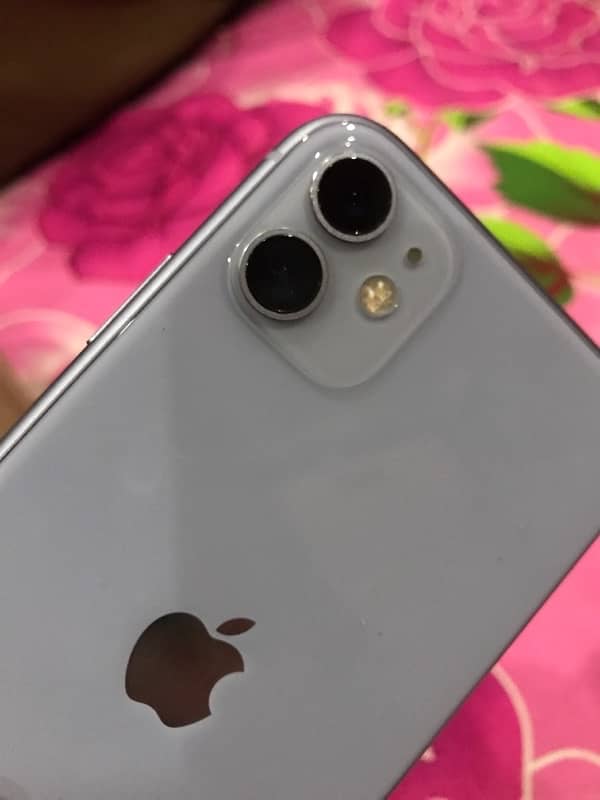 iPhone 11 Non pta factory unlock 128 GB 1