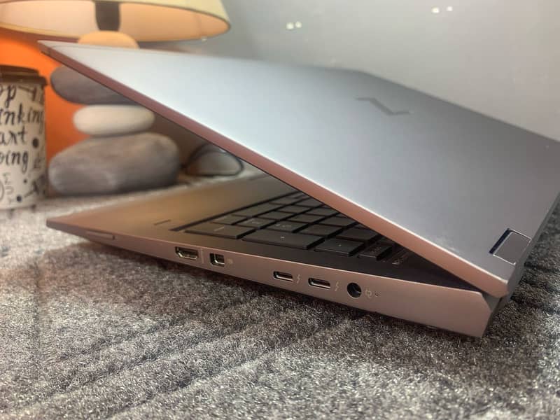 9 HP ZBook Fury 15 G7 2