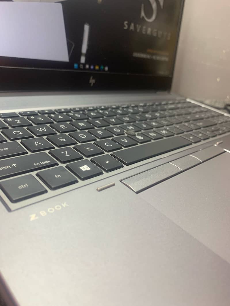 9 HP ZBook Fury 15 G7 9