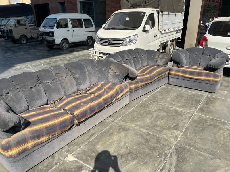 Sofa Set Very Good Condition For Sale 5