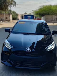 Toyota Yaris 2021 /2025 G led Top of the line