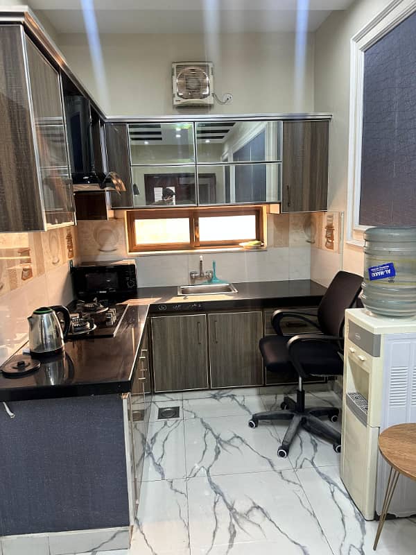 950sqft furniture office available for rent 3