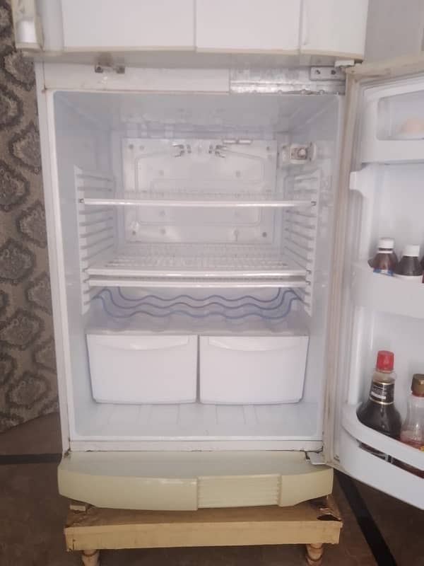 Pel Refrigerator for sale 1