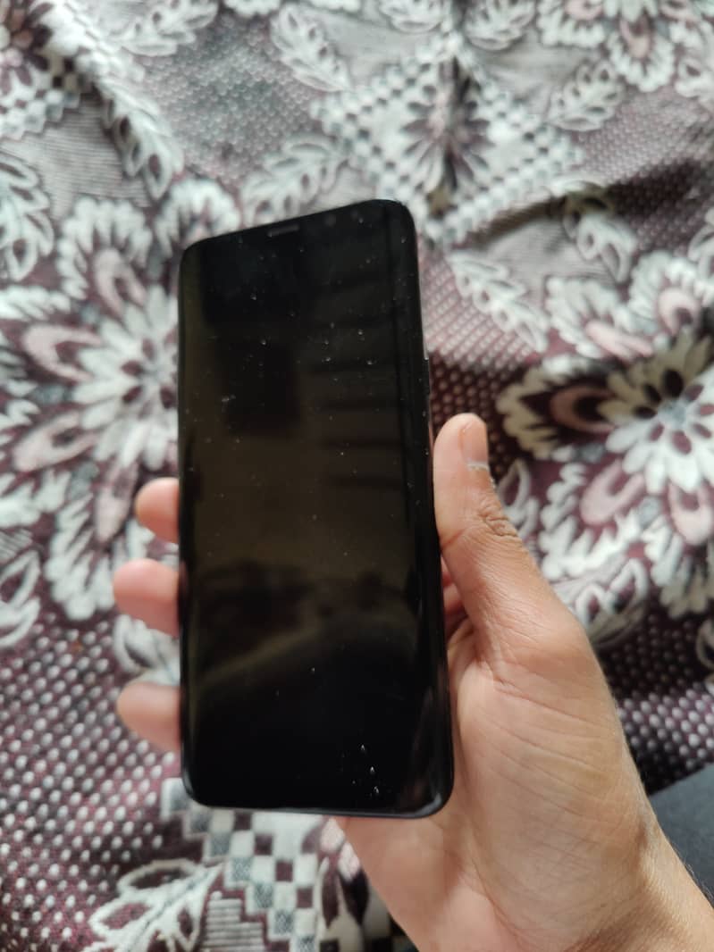 Samsung Mobile S8 Plus 0