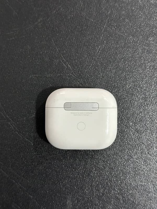 Apple Airpods 3 with box 4