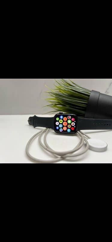 Apple Watch Series 7 45mm 0