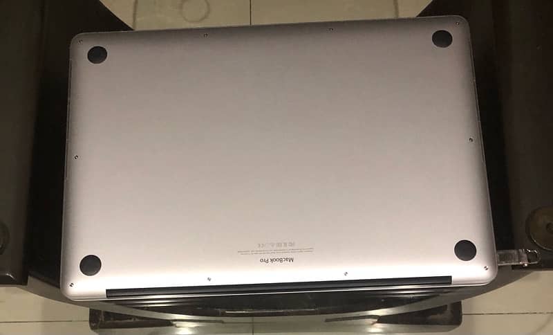 MacBook Pro 15 inch 5