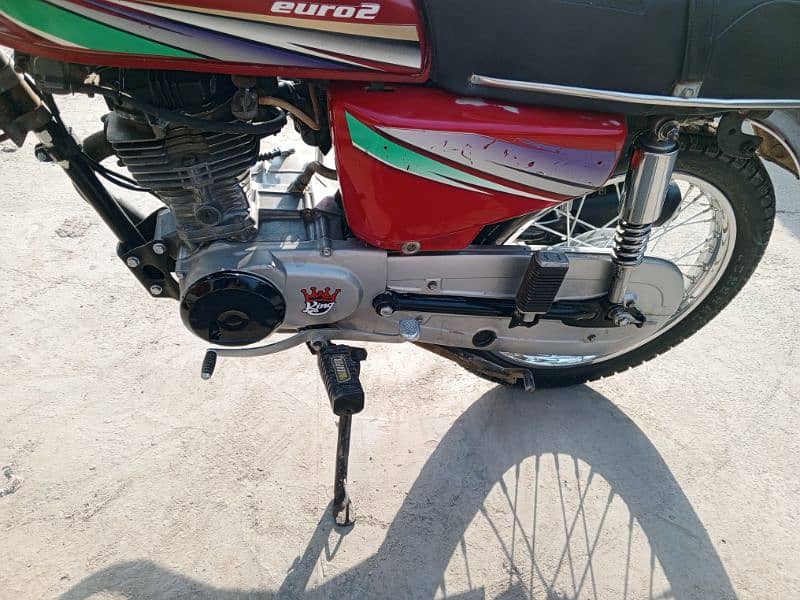 Honda 125 2014 model bilkul brand new bike 5