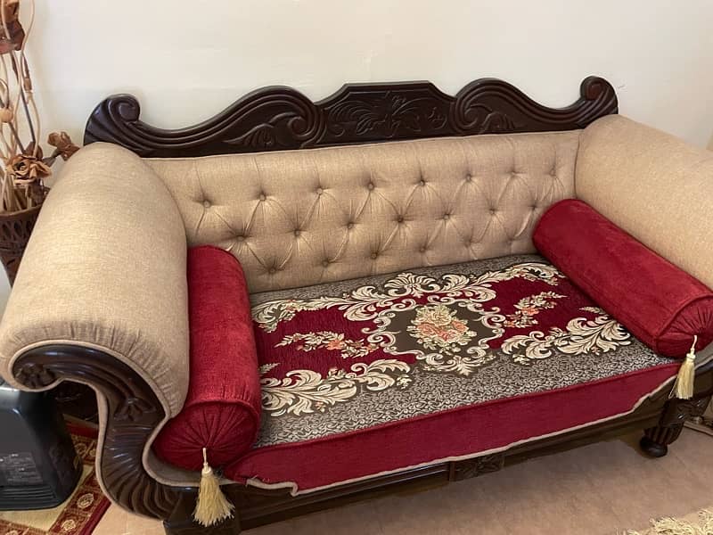 sofa set | with side and centre tables| 7 seater sofa set | 7