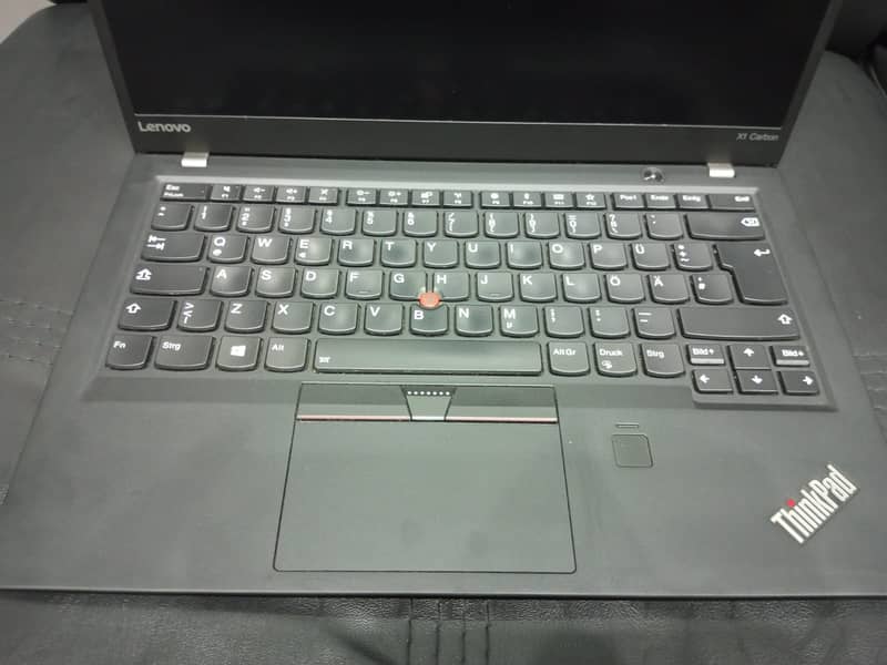 Lenovo X1 Carban Core i5 7th Generation Thinkpad 1